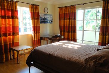 Tropicana Golf-Guarded, golf course view (10900sf)