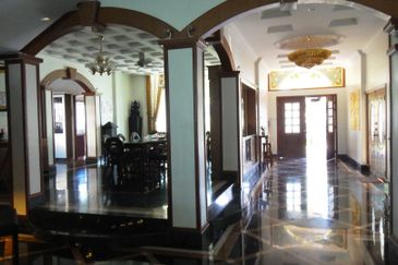 Tropicana Golf-Guarded, golf course view (10900sf)