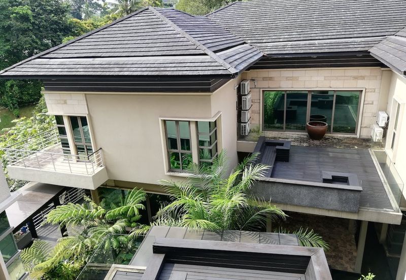 Kenny Hills- Luxury Twin Bungalow (27000sf land)