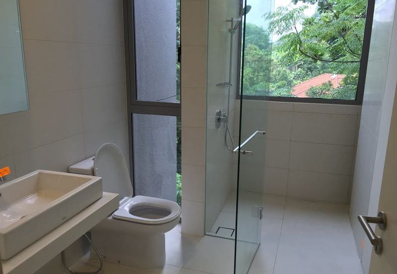 Edge of Uthant - gated, next to ISKL (4700sf)