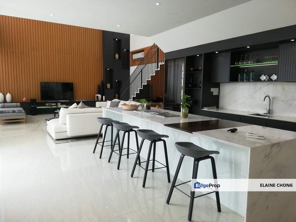 [NEW] PJ-Gated (Foreigners can buy),pool,FREEHOLD , Kuala Lumpur, KL City