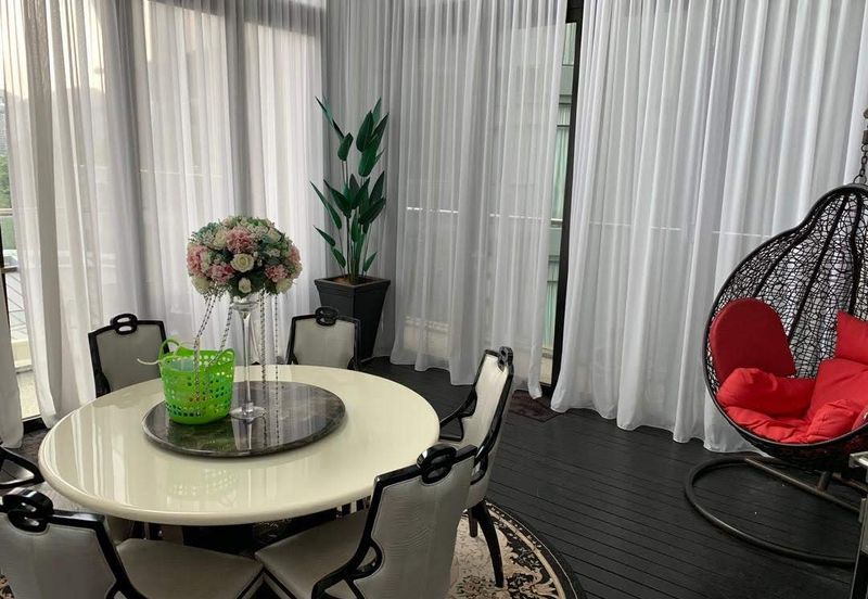 Gallery U-Thant - duplex, private pool and lift