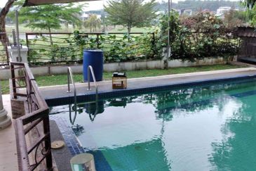 Tropicana Golf Country Resort - golf view, 8 rooms