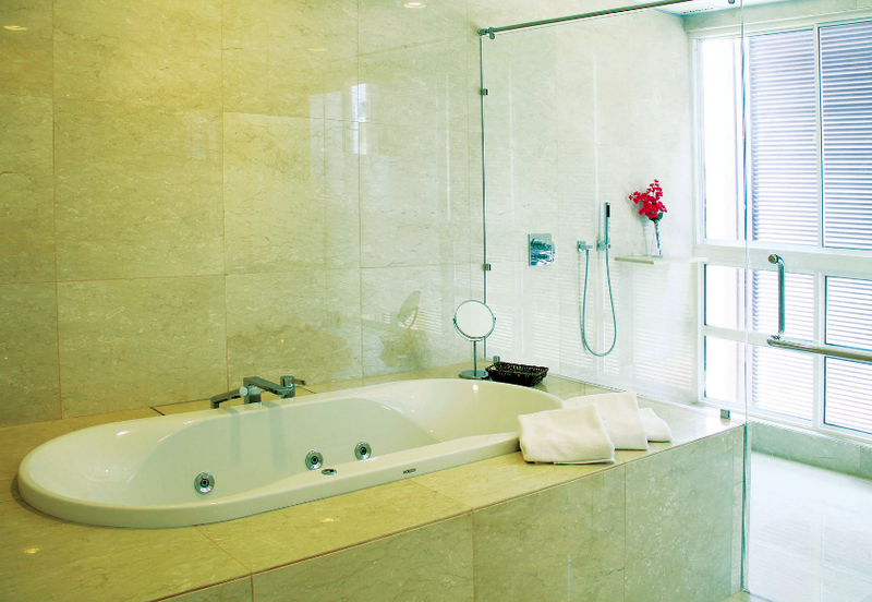 7 U-Thant - low density (3+1R)