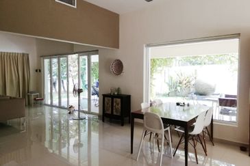 Damansara Heights - GUARDED, corner, nice garden