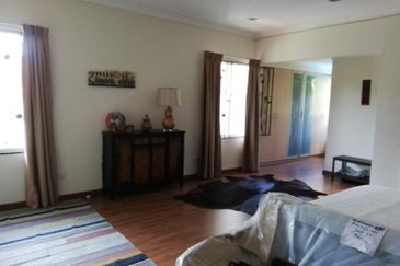 Damansara Heights - GUARDED, corner, nice garden