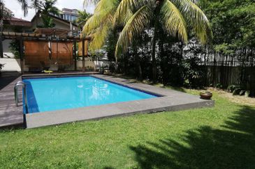 Damansara Heights - GUARDED, corner, nice garden