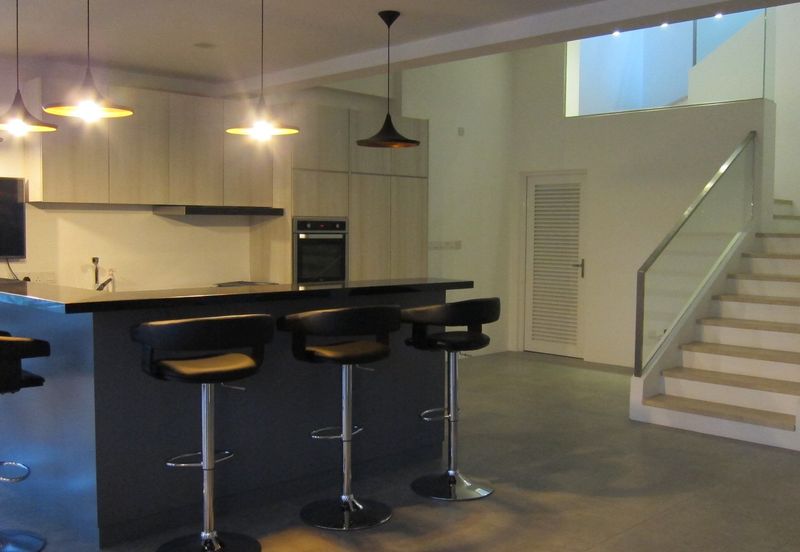 Damansara Heights - Guarded, lift, large ensuite rooms