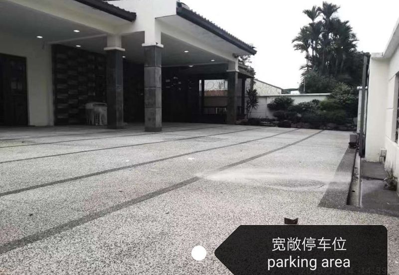 Taman United - 6+2 rooms, 6 carpark