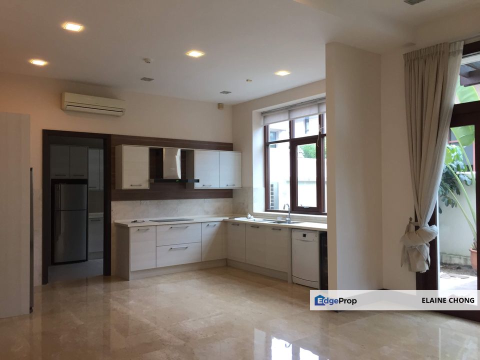 Kiarahills - Gated, private pool, Kuala Lumpur, Mont Kiara