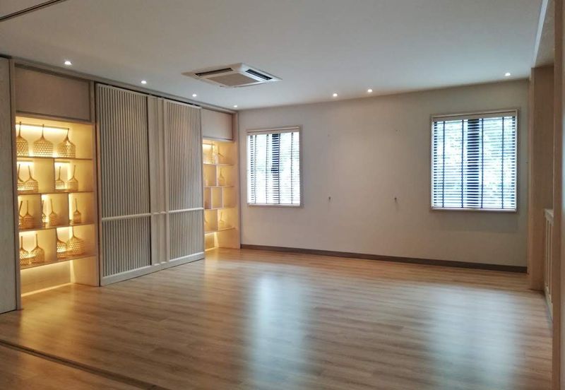 GATED - KL address [Foreigners can buy], nice view