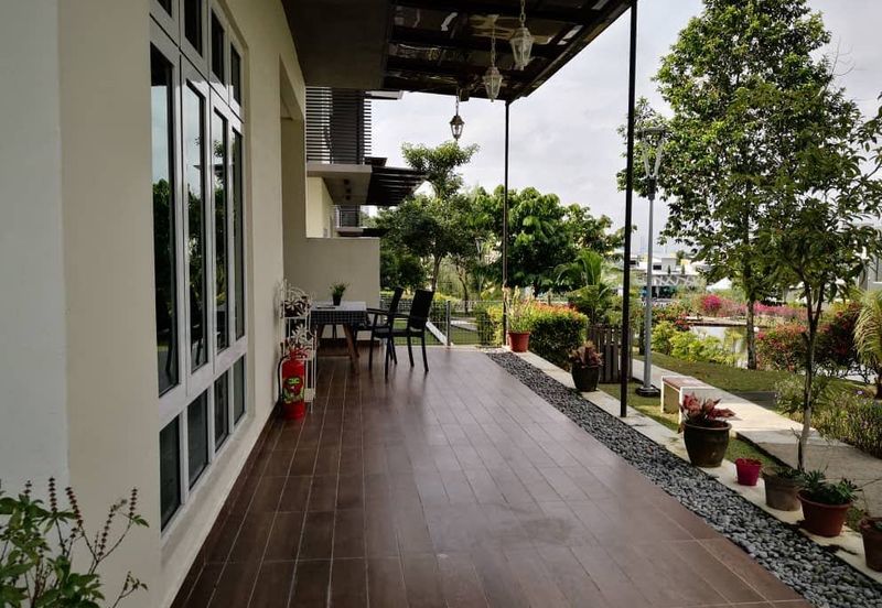 Tijani Ukay - Gated (Strata, foreigners can buy)