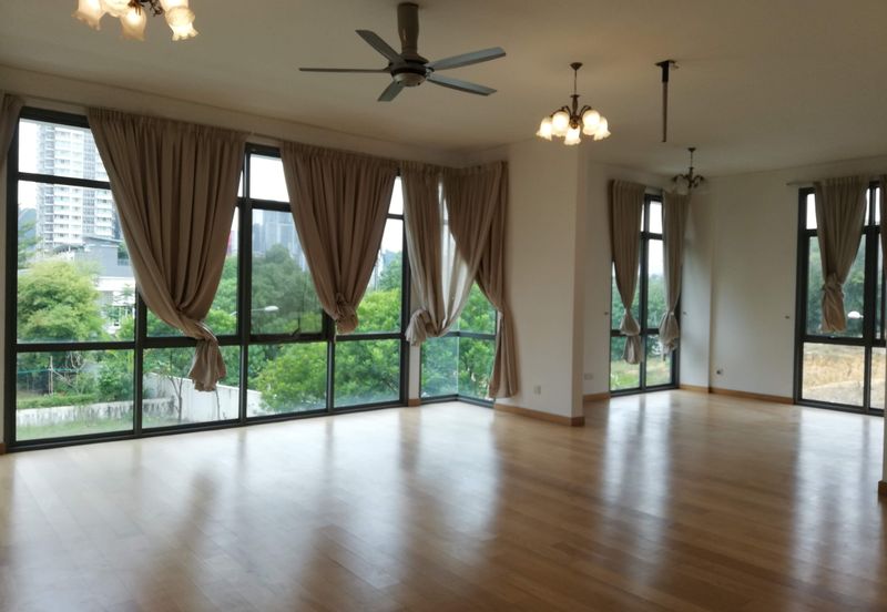 The Residence, Mont Kiara