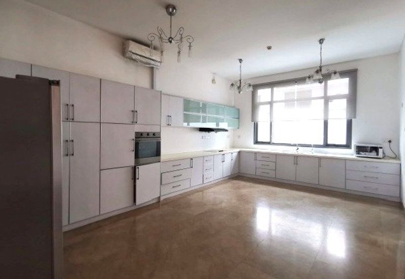 The Residence, Mont Kiara