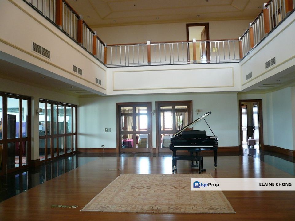 Bangsar Hill-gated, infinity pool, fantastic view , Kuala Lumpur, KL City