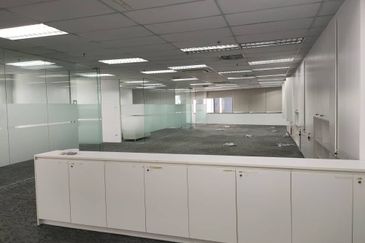 Pavilion Tower - walk to MRT