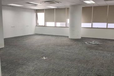 Pavilion Tower - walk to MRT