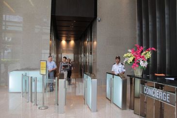 Pavilion Tower - walk to MRT