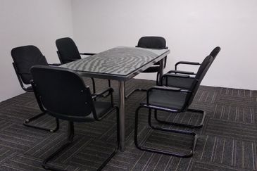 Bangsar-walk to LRT, shops (3000sf) [furnished]