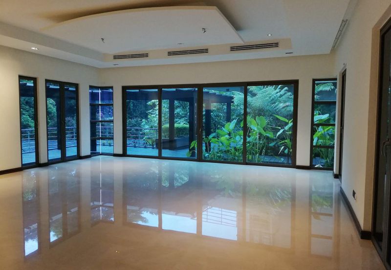 Kenny Hills - Luxury Twin Bungalow (27000sf land)