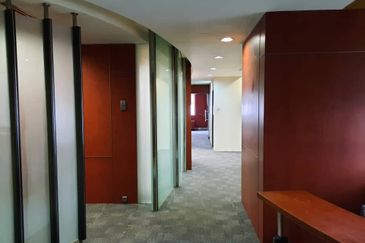 Plaza Mont Kiara - corner (furnished)