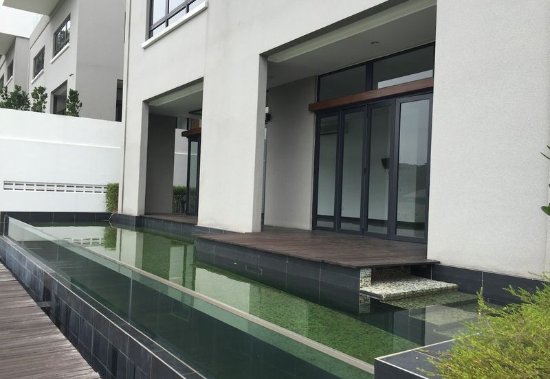 Bangsar - pool, lift (quiet) [Tenanted]