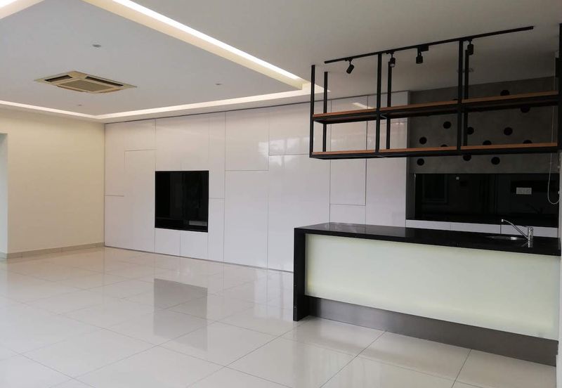 Seputeh Point - guarded, 2 master suite, greenery