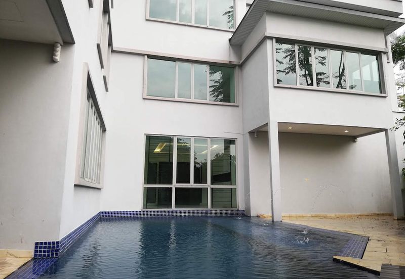 Seputeh Point - guarded, 2 master suite, greenery