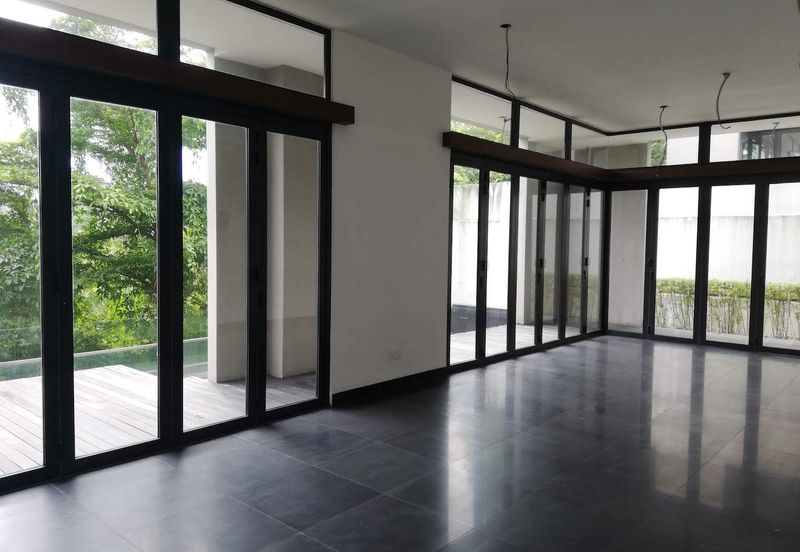 Bangsar - pool, lift (quiet) [Tenanted]