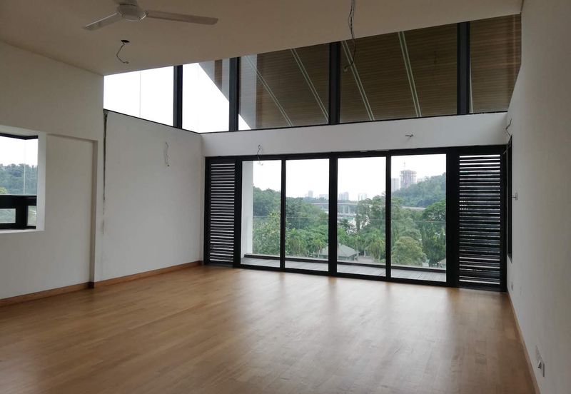 Bangsar - pool, lift (quiet) [Tenanted]