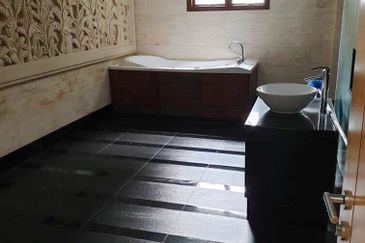 Sri Bukit Persekutuan