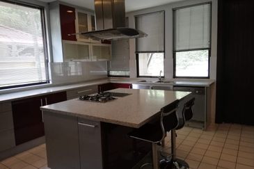 Bukit Kiara Residence - gated, renovated 