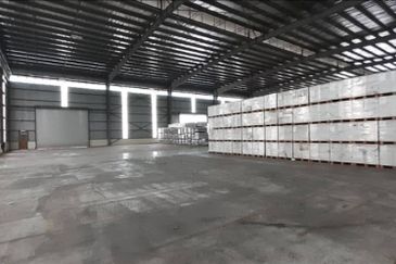 North Port- (2.17ac, 55K sf) with loading bays
