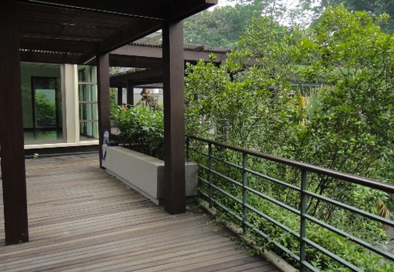 Kenny Hills- Luxury Twin Bungalow (27000sf land)