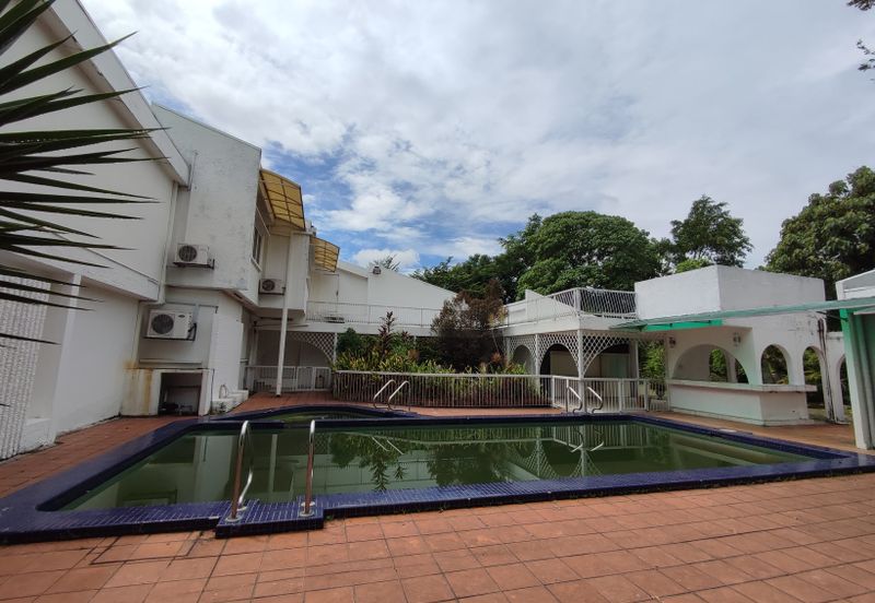 Titiwangsa-21Ksf land/park 20 cars (office/school)