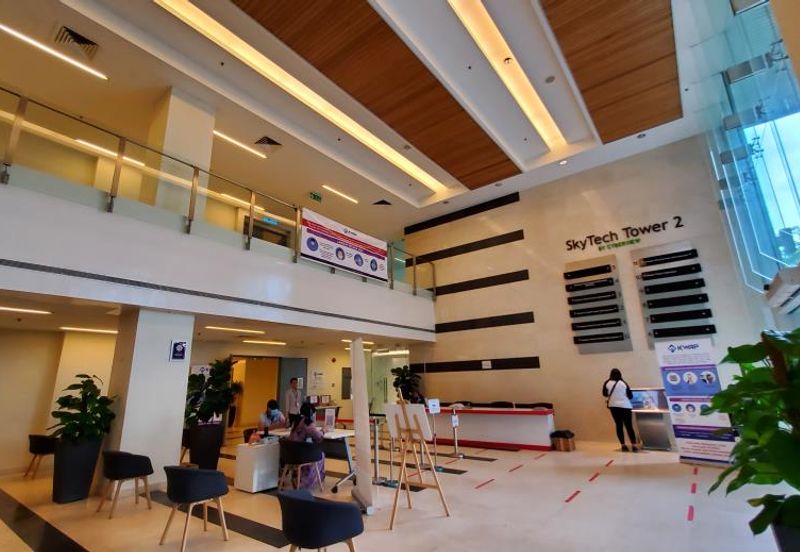 Office Tower (198Ksf, 11 storeys, 350 carpark)