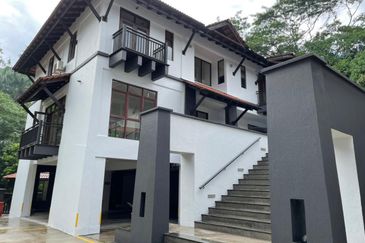 Damansara Heights - modern balinese (gated)