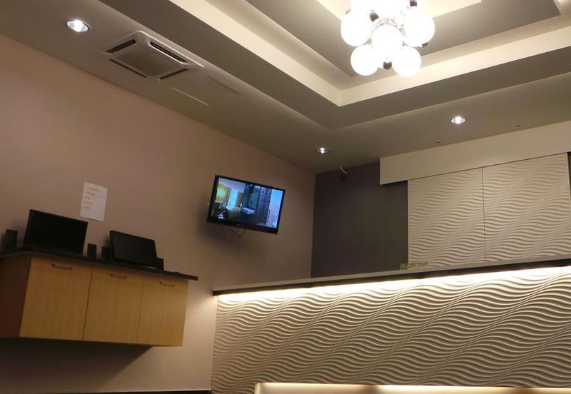 Melaka Hotel (35 rooms with lift) 