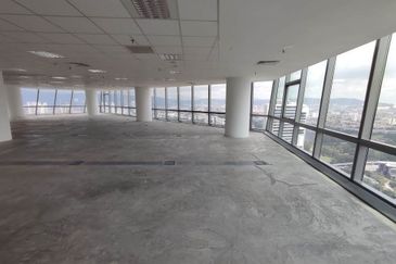 NAZA - Sky dining, showroom, gallery (KLCC, TRX, Merdeka 118, Golf course view)