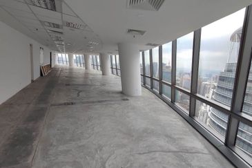 NAZA - Sky dining, showroom, gallery (KLCC, TRX, Merdeka 118, Golf course view)