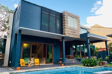 Bangsar - Night guard, modern, quiet