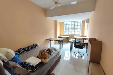 Medang townhouse (extended, 3300sf)