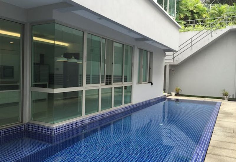 Seputeh Point - guarded, greenery 