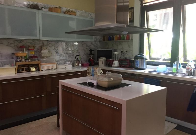 KIARAHILLS - Gated, near shops