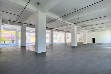 Taipan Business Centre, USJ 10