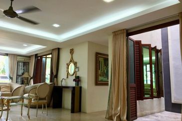 The Ara Bangsar-gated, lift,KLCC view (big garden)