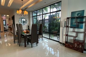 PJ - Modern (Home/Office)