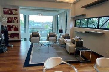 PJ - Modern (Home/Office)