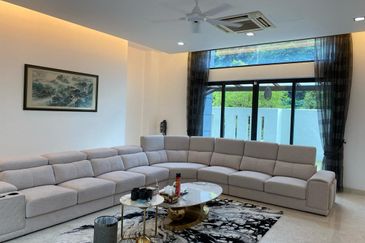 Gated - Furnished, Greenery