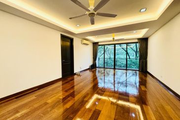 Gated - Furnished, Greenery